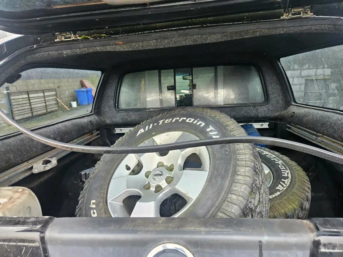 Nissan Navara - Image 2