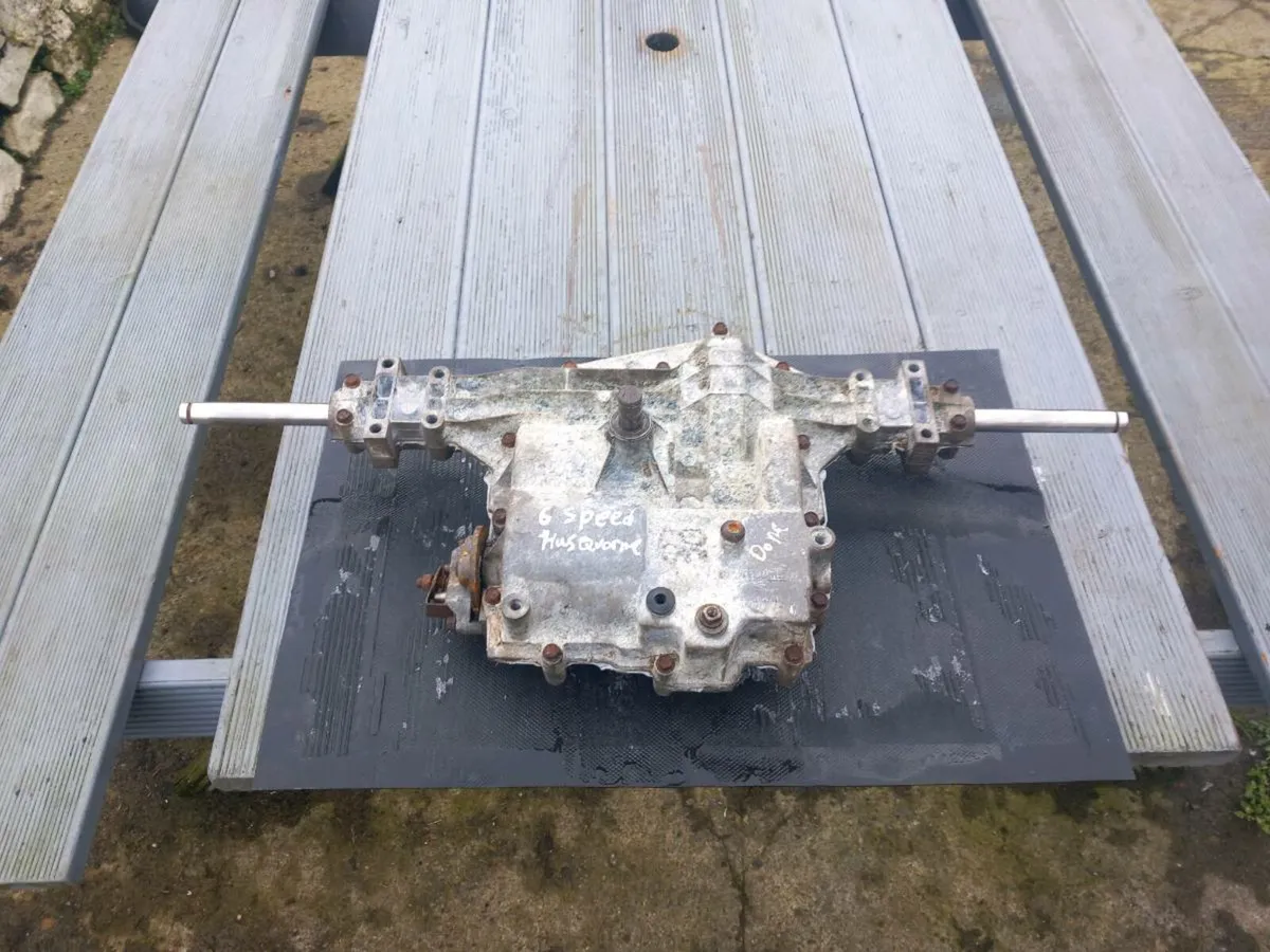 Husqvarna/craftsman manual gearbox for sale - Image 1