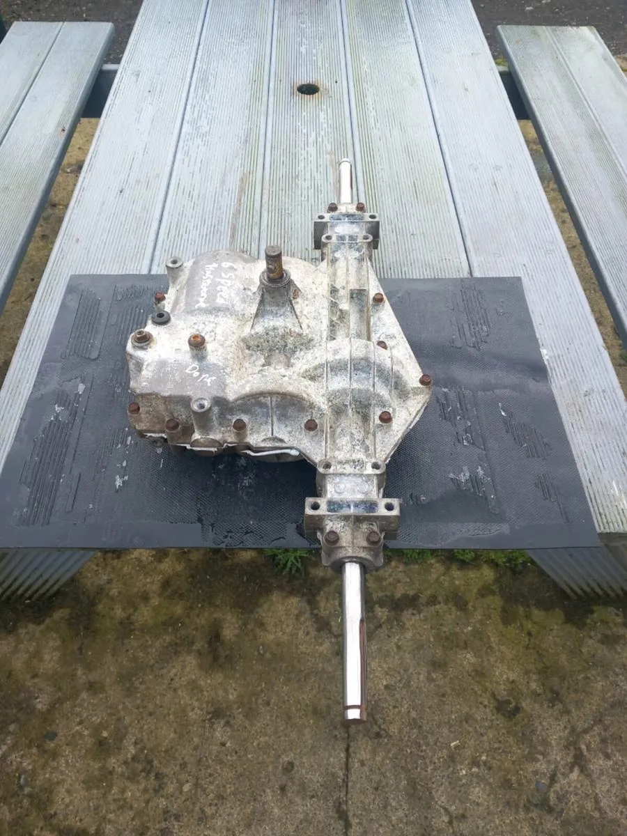 Husqvarna/craftsman manual gearbox for sale - Image 2