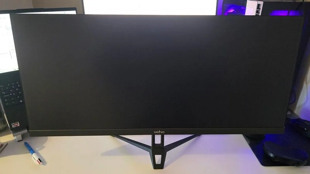 Veho 29inch Ultrawide Pro Monitor - Image 1