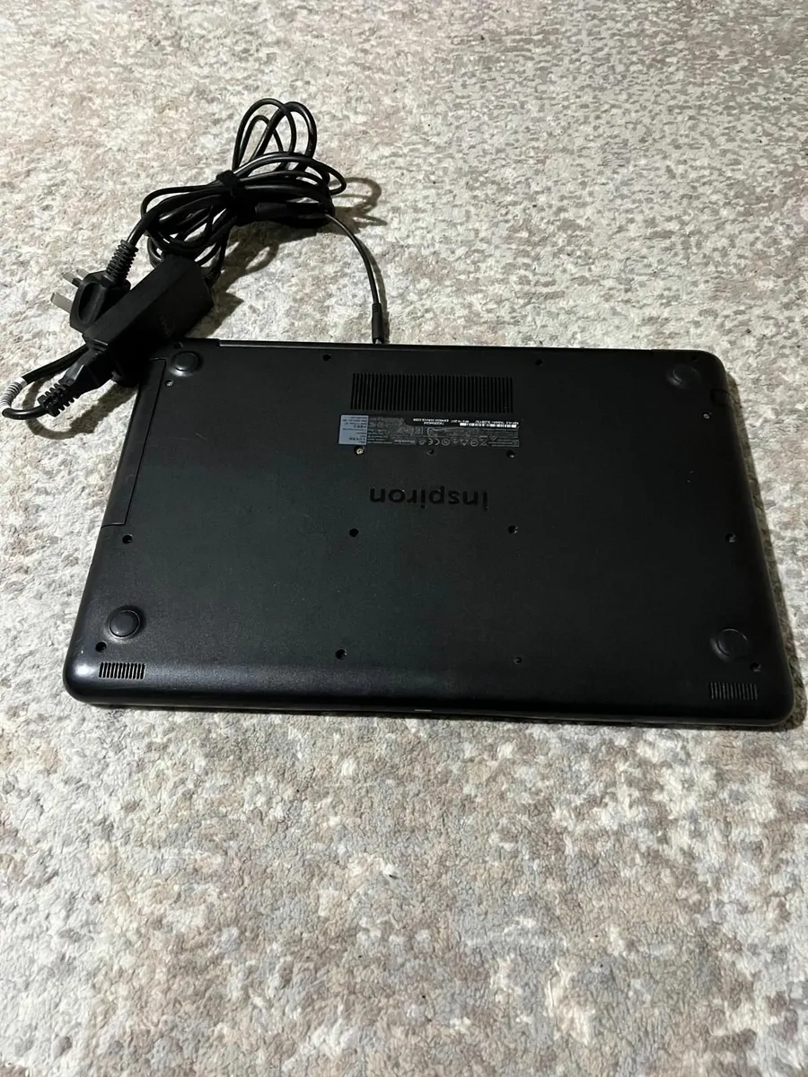 Laptop DELL Inspiron 5567 - Image 3
