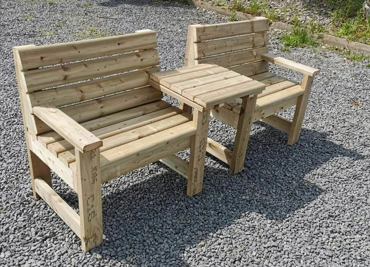 Garden furniture - Image 1