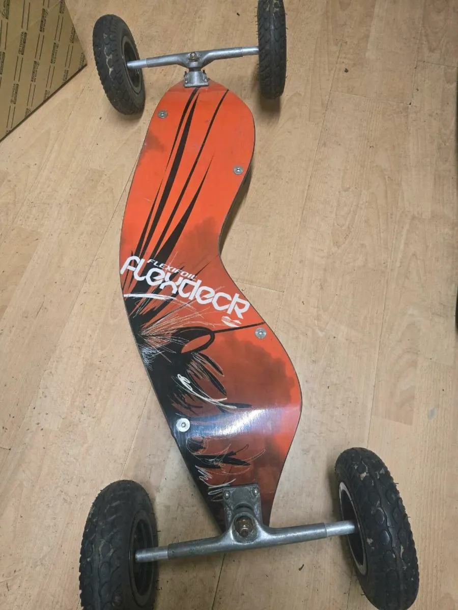 Flexifoil  Land Board - Image 2