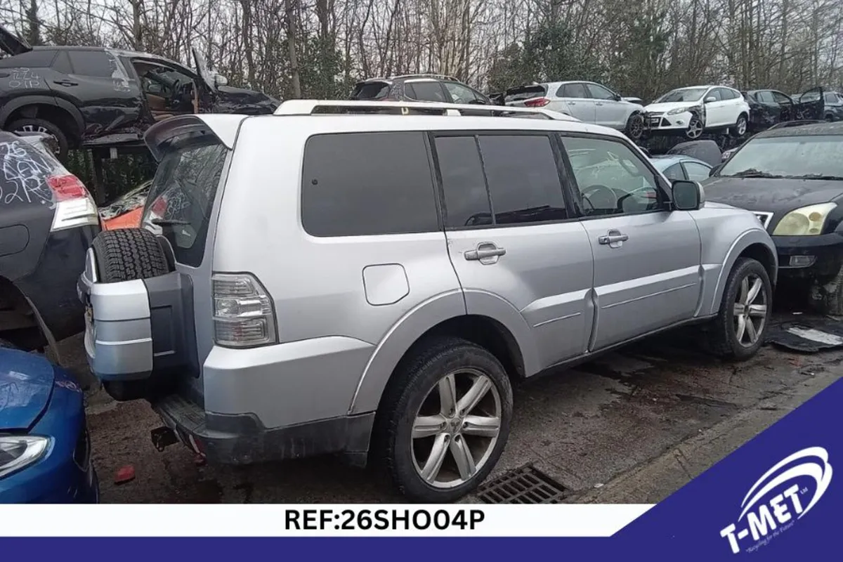 2007 MITSUBISHI SHOGUN BREAKING FOR PARTS - Image 2