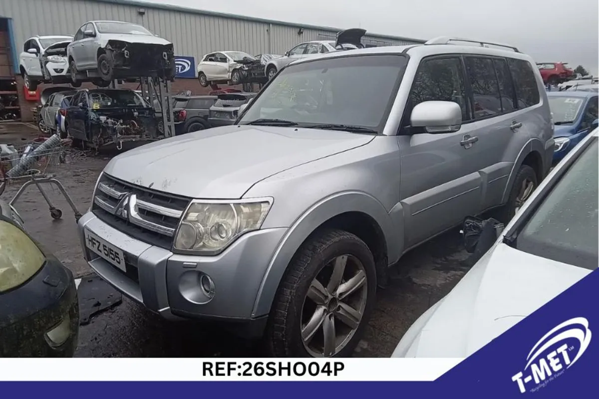 2007 MITSUBISHI SHOGUN BREAKING FOR PARTS - Image 4