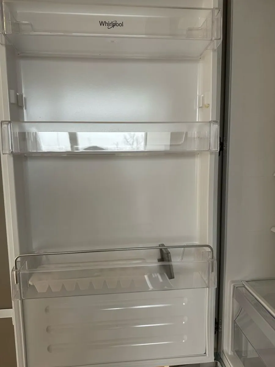 Whirlpool Built-In Fridge Freezer Brand-new - Image 4