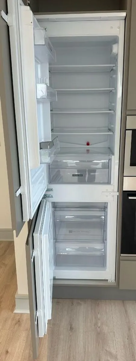 Whirlpool Built-In Fridge Freezer Brand-new - Image 1