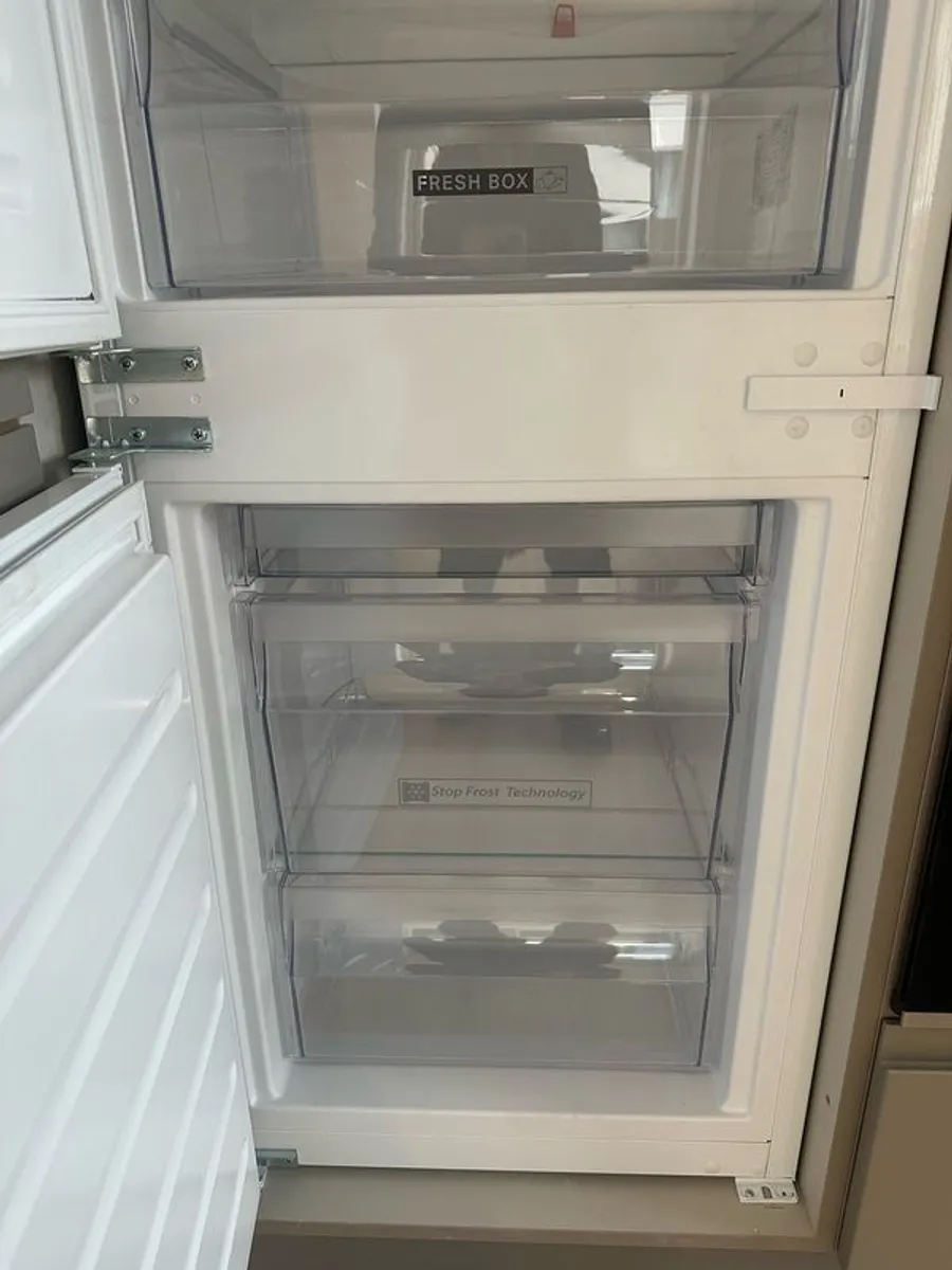 Whirlpool Built-In Fridge Freezer Brand-new - Image 2