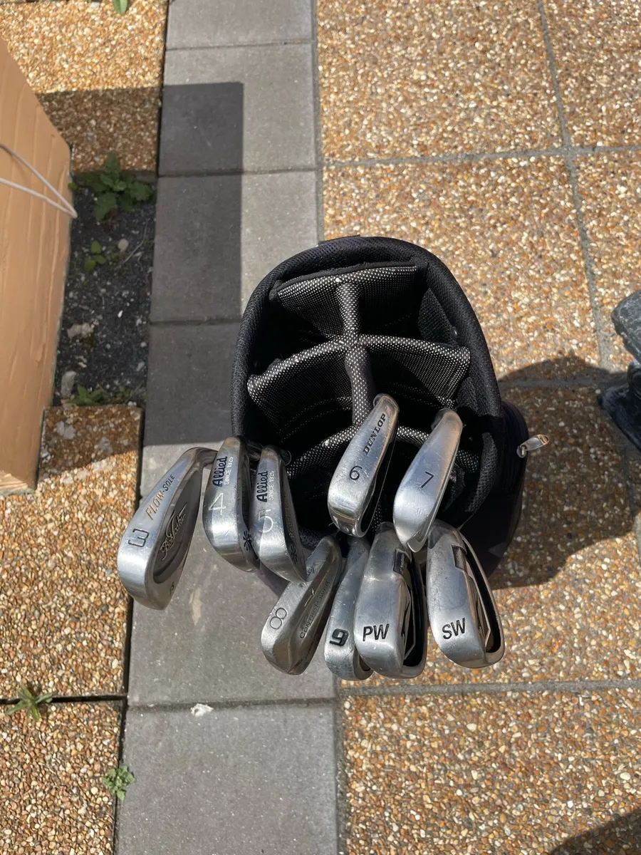 Mixed set of golf clubs - Image 2