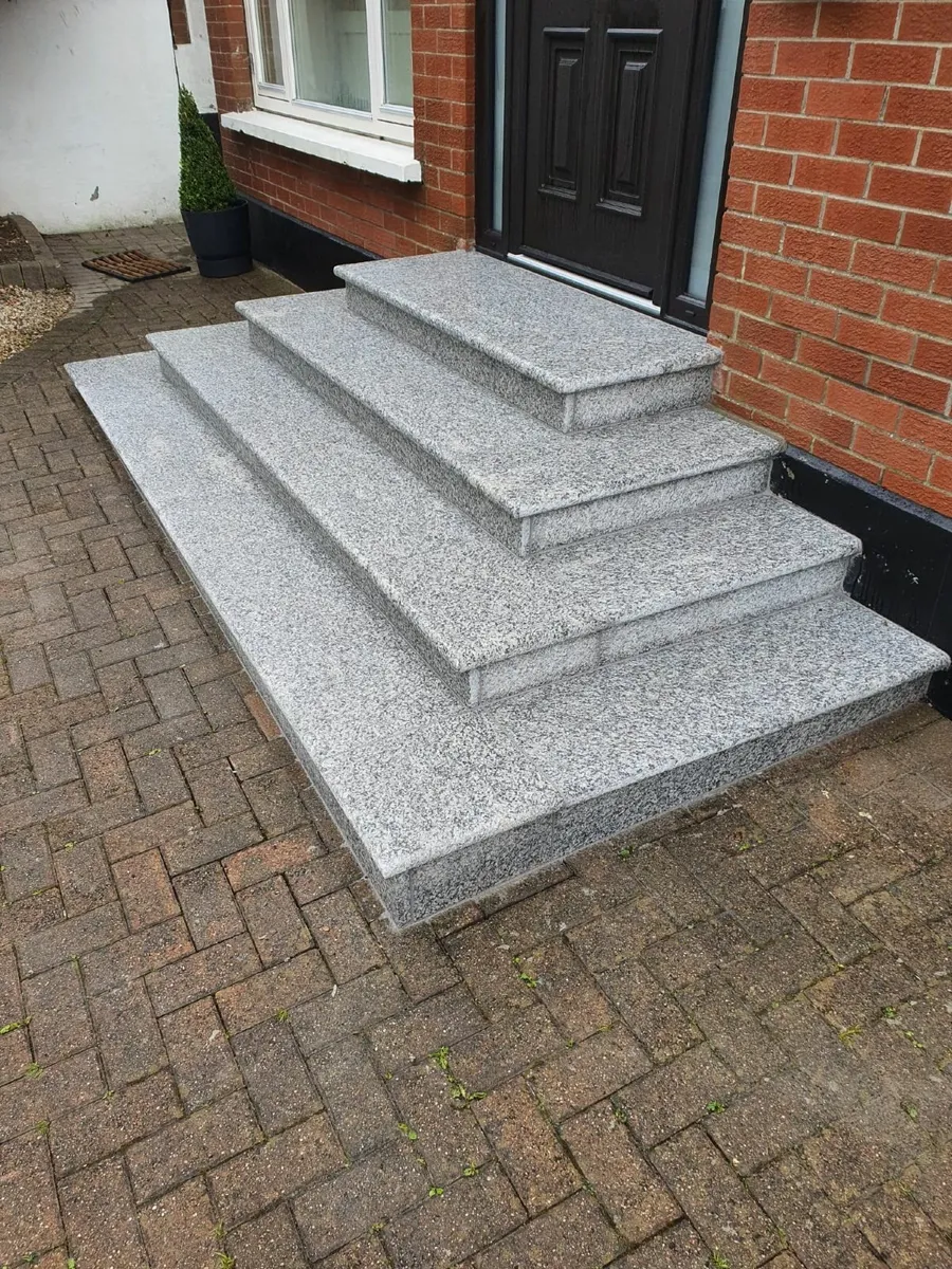 Silver Granite Bullnosed Steps DELIVERY NATIONWIDE - Image 3