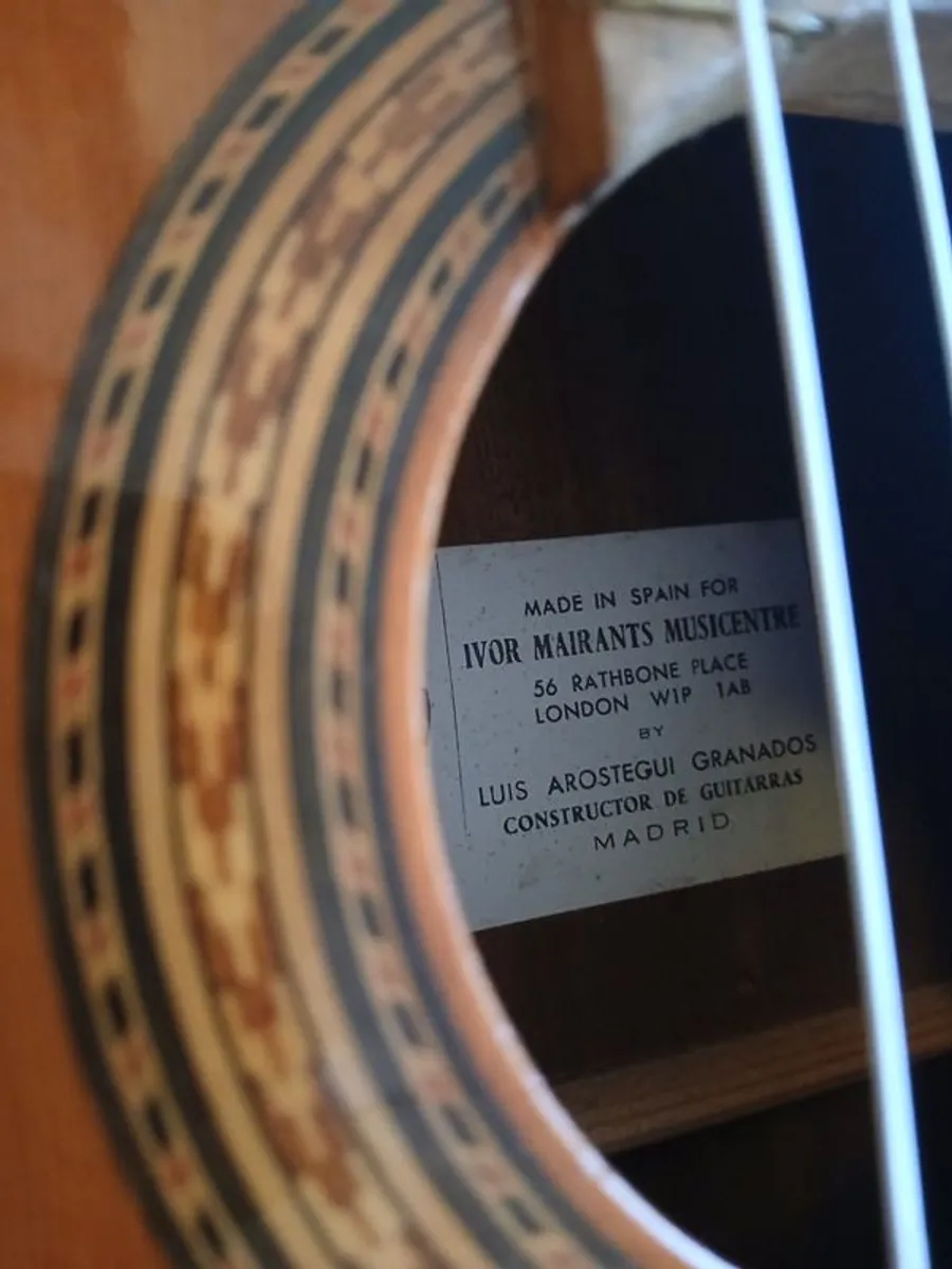 Classic guitar - Image 2