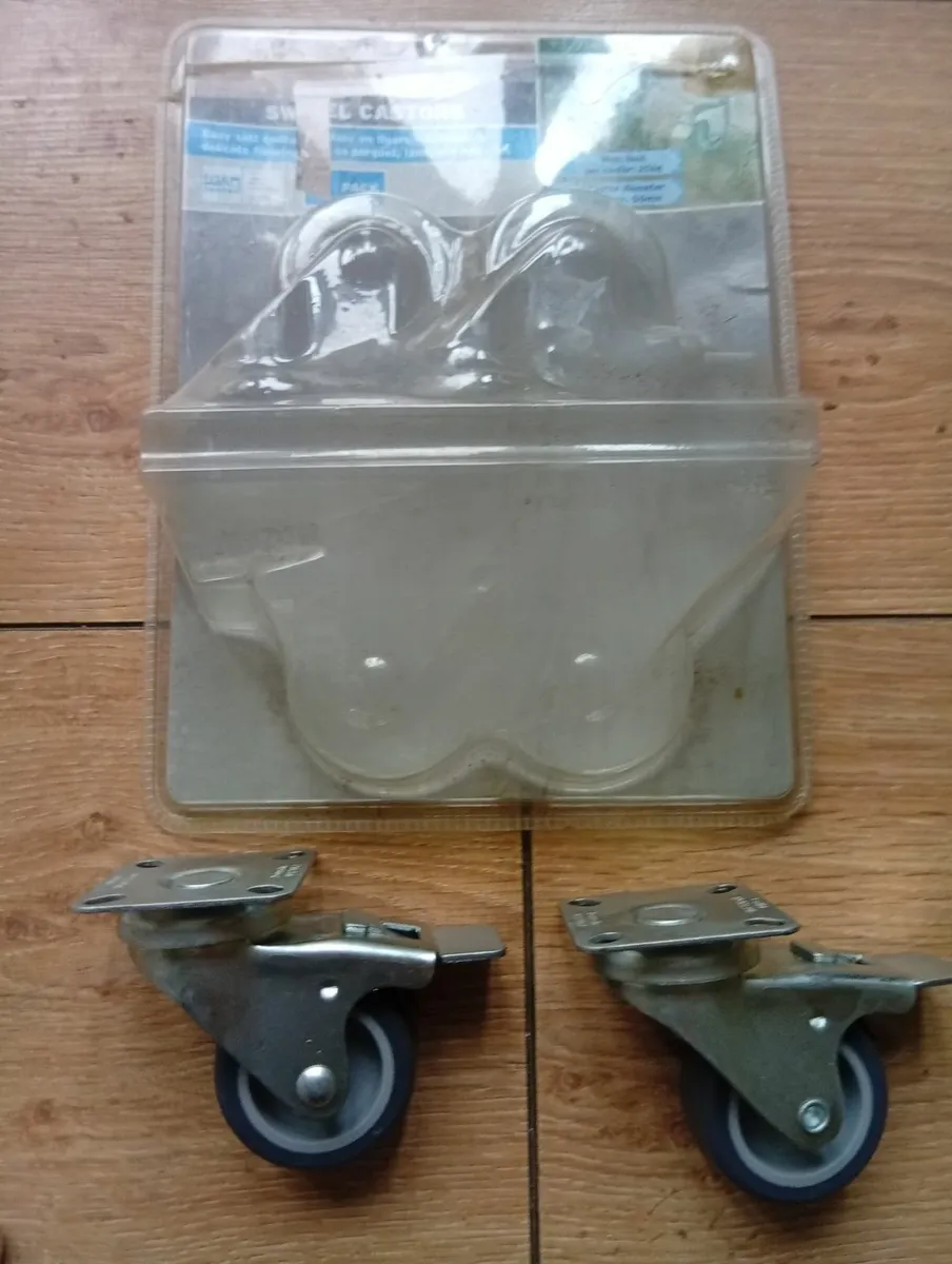 Brand New Heavy Duty Castors Wheels 50mm pair - Image 4