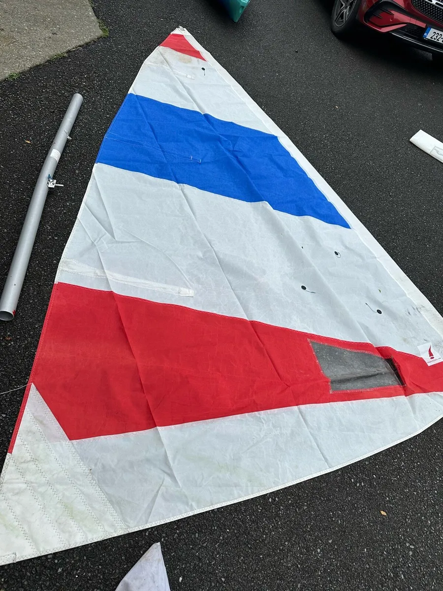 Laser sailing boat - Image 3