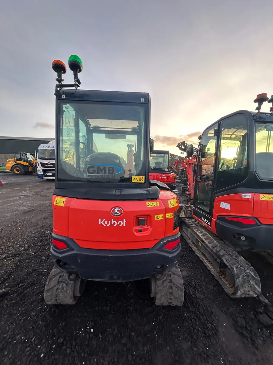 2022 Kubota kx030-4 - Image 1