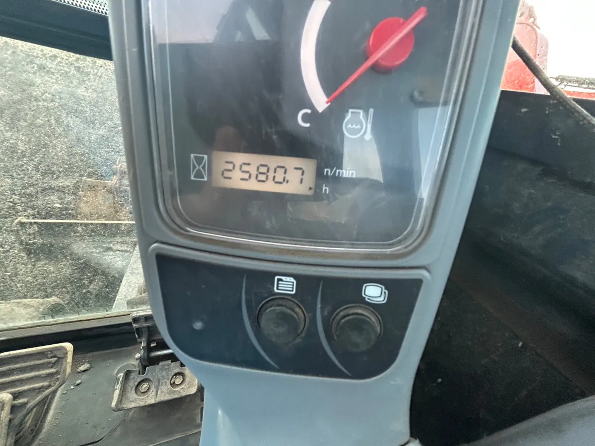 2022 Kubota kx030-4 - Image 4