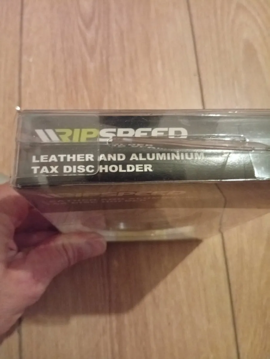 New Deluxe Universal car disc Holders - Image 4