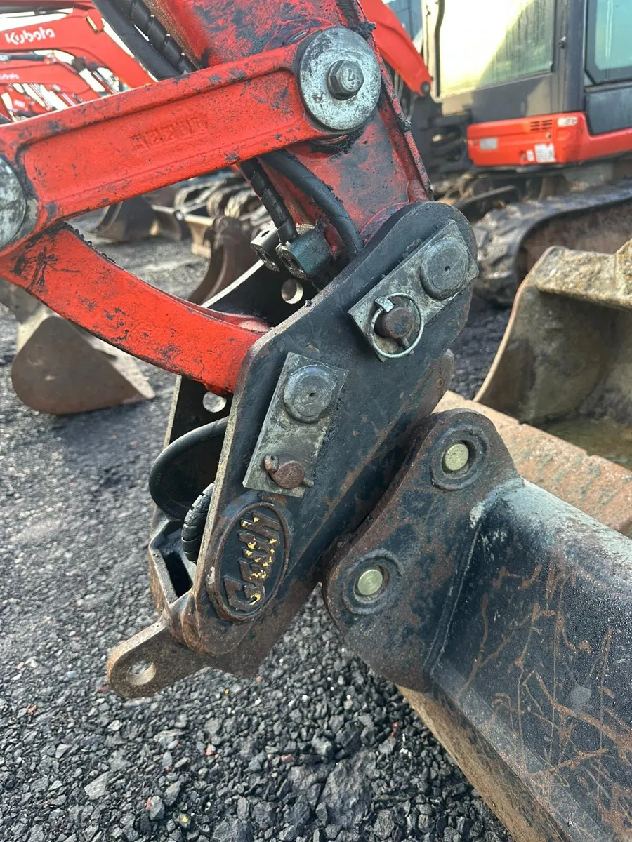 2023 Kubota U27-4 - Image 2