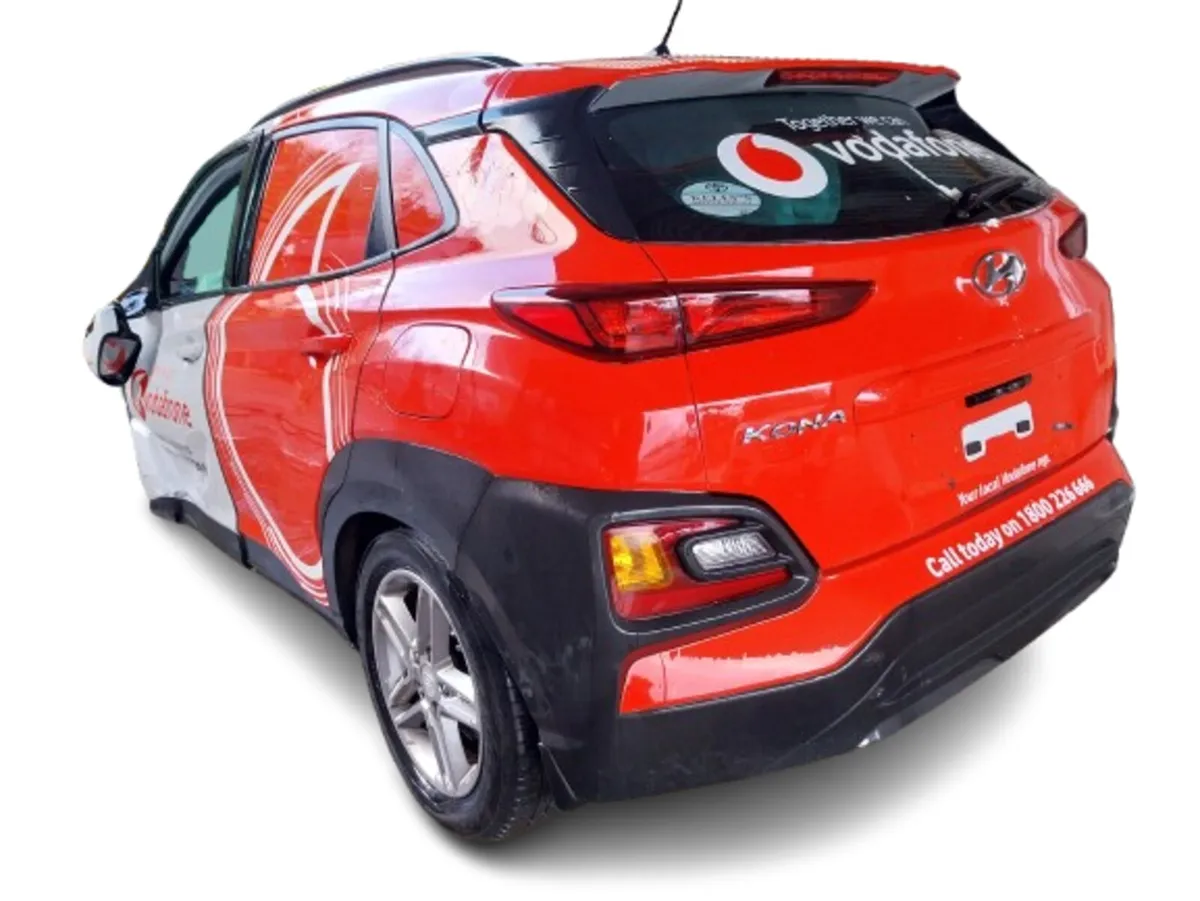 2021 HYUNDAI KONA For Breaking/Dismantling - Image 4