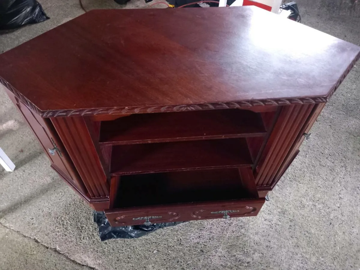 Corner tv unit - Image 3