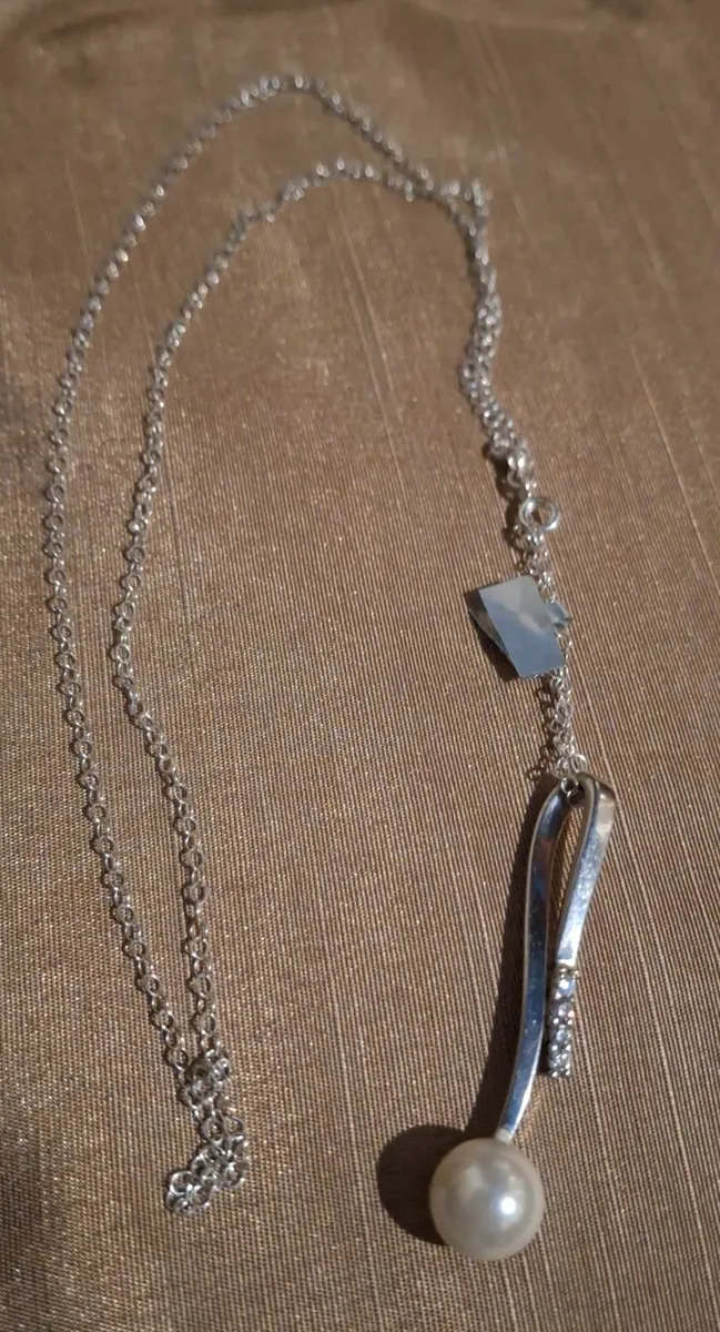 Vintage Sterling Silver & Luster Pearl Pendant... - Image 4