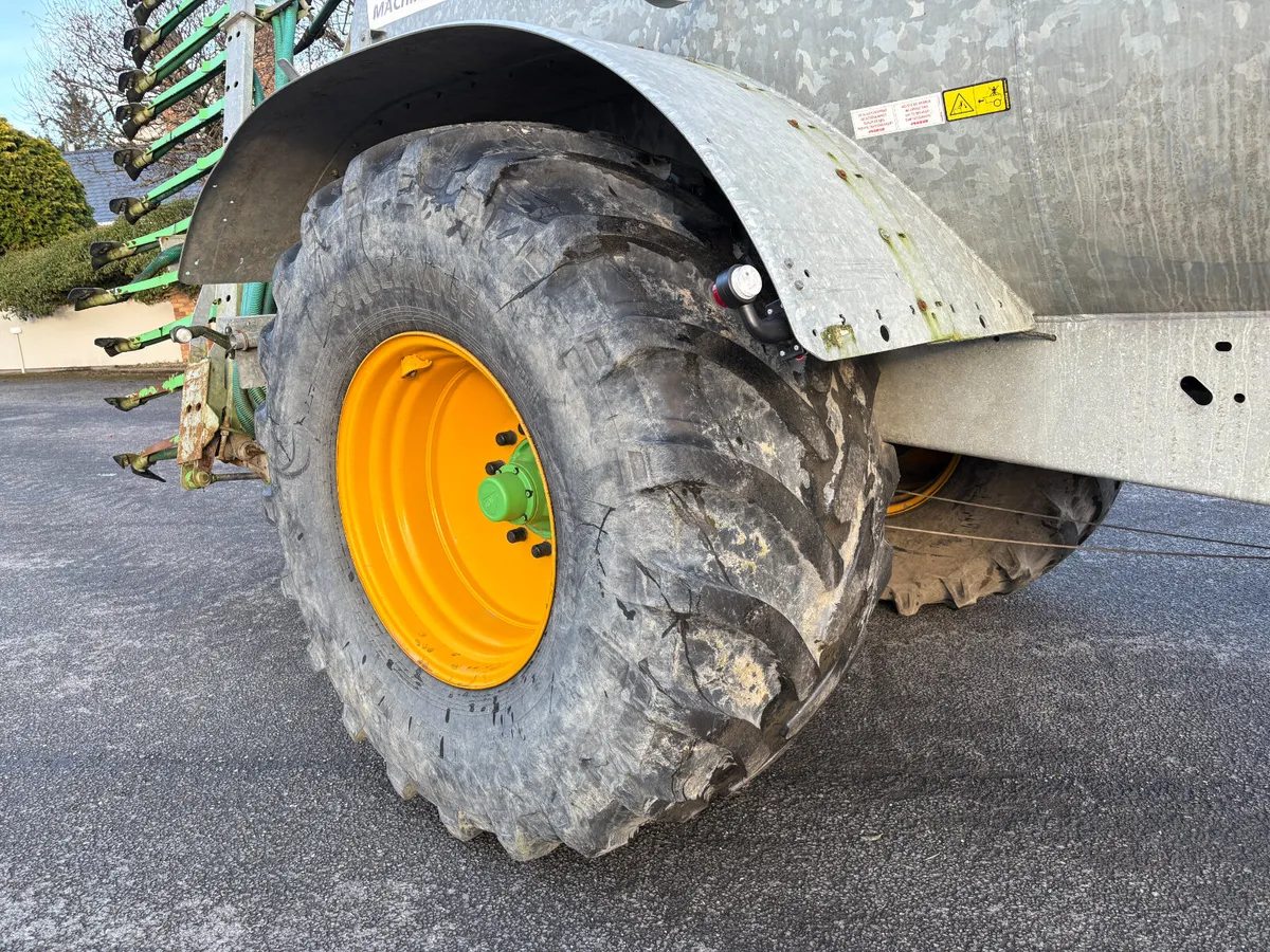 Joskin 2500GL Tank - Image 3