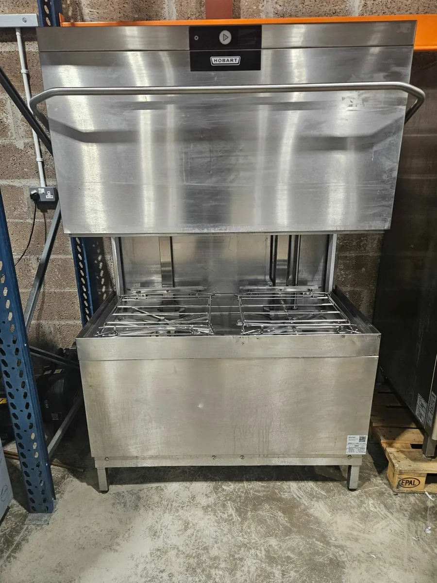 Hobart twin basket Dishwasher - Image 3