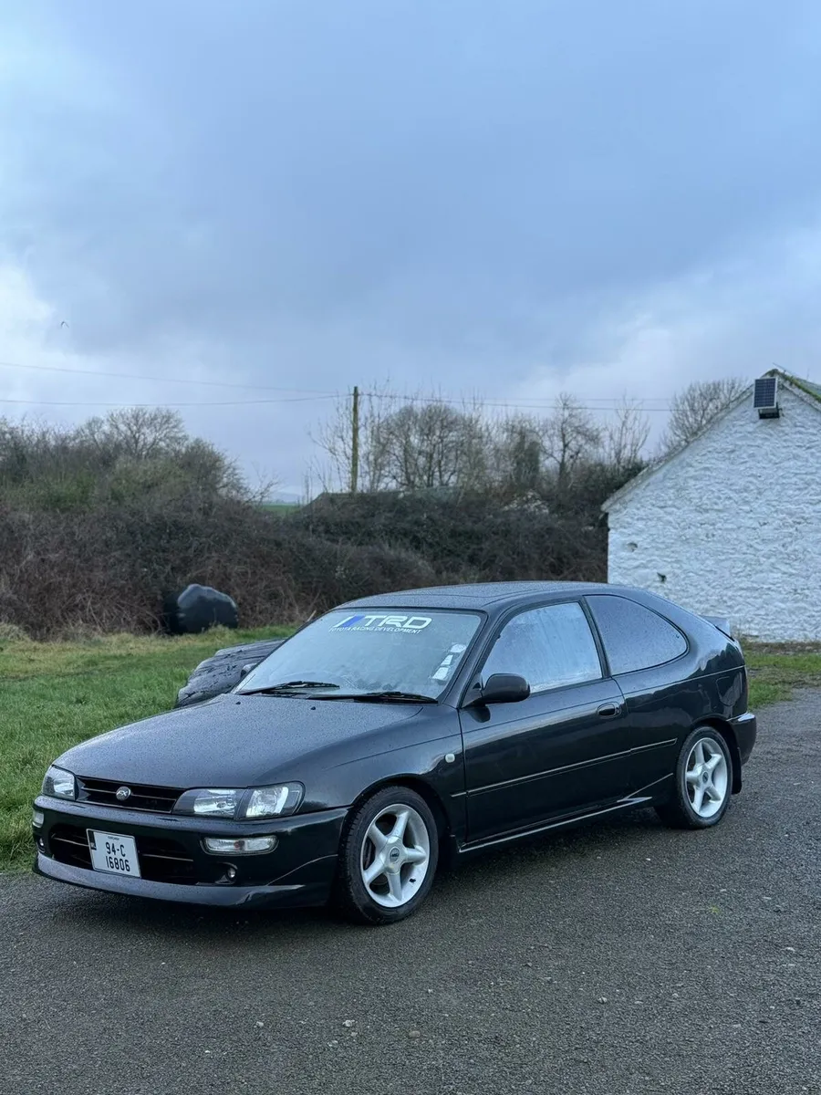 20v Toyota corolla - Image 4