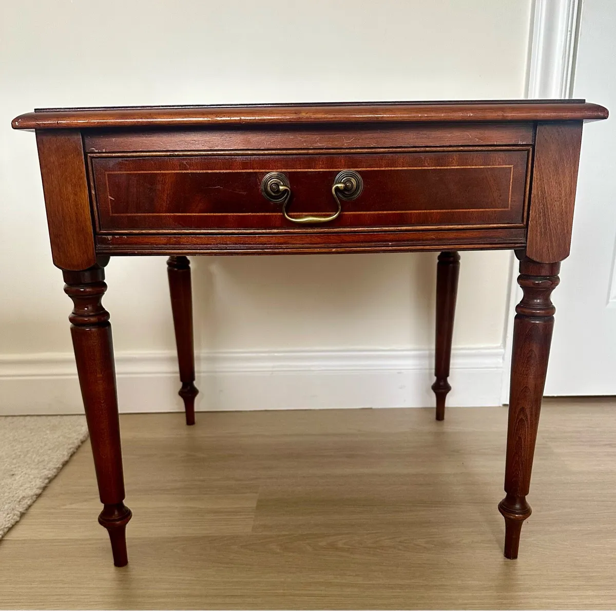 Mahogany side table - Image 1
