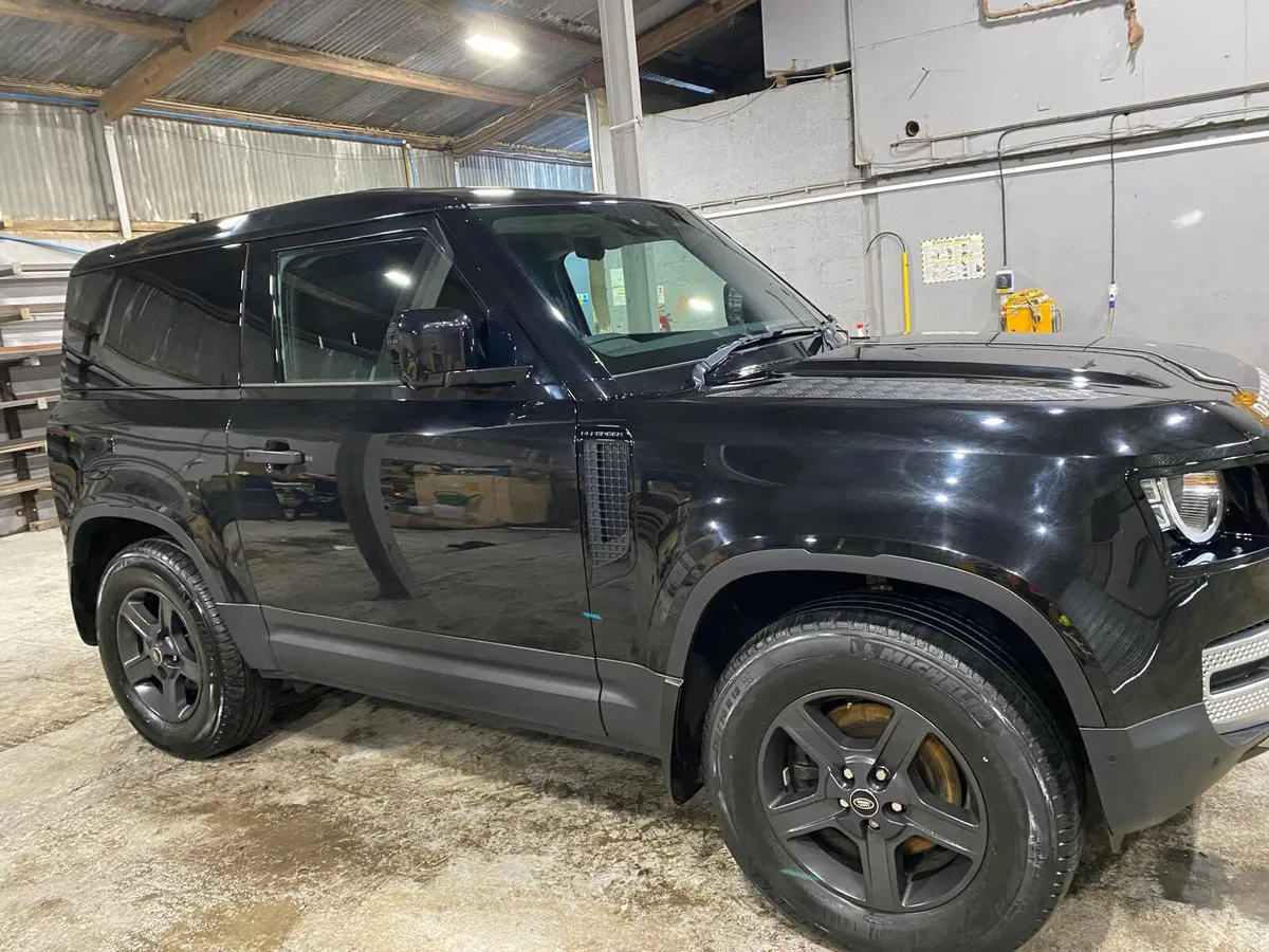 2021 Landrover Defender 90 Hardtop Commercial - Image 3