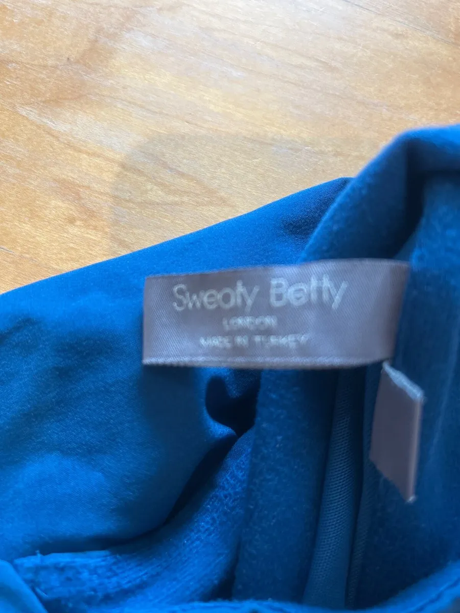 women’s sporty sweaty betty jacket - Image 3