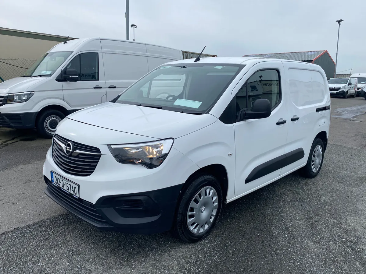 2021 Opel Combo 1.5 75BHP - Image 3