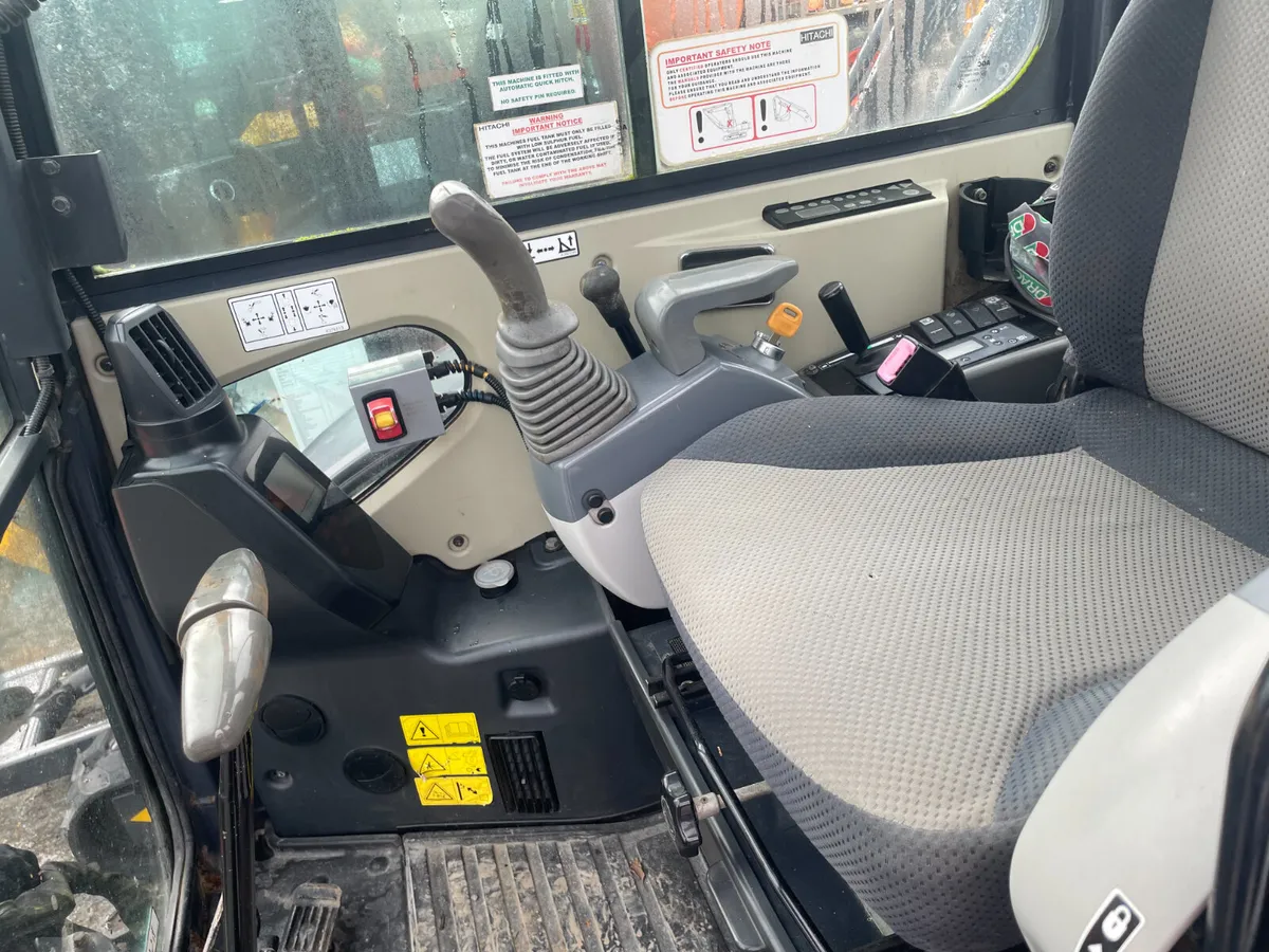 Hitachi ZX29U-3 Excavator - Image 3
