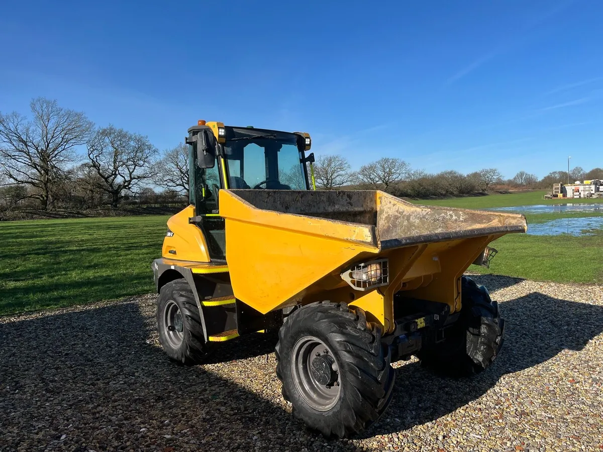 Mecalac 6T Cabbed dumper - Image 1