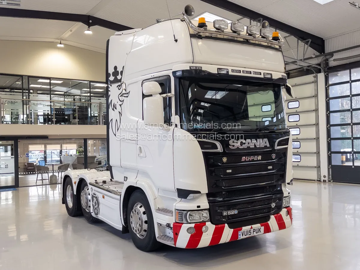 2015 SCANIA R520 V8 HIGH SLEEPER CAB - Image 1