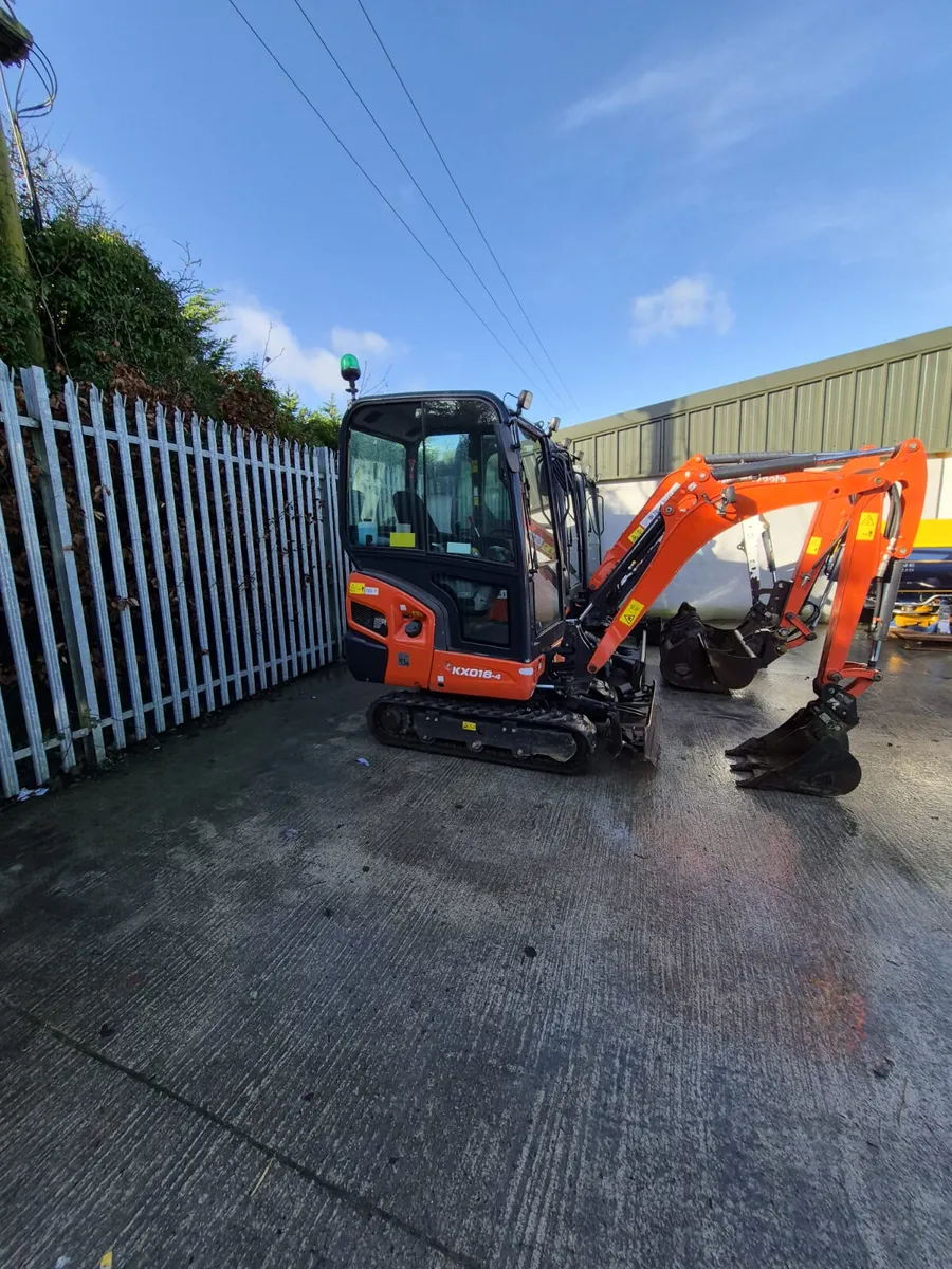 KUBOTA 1.8 KX018-4 EXCAVATOR - Image 3