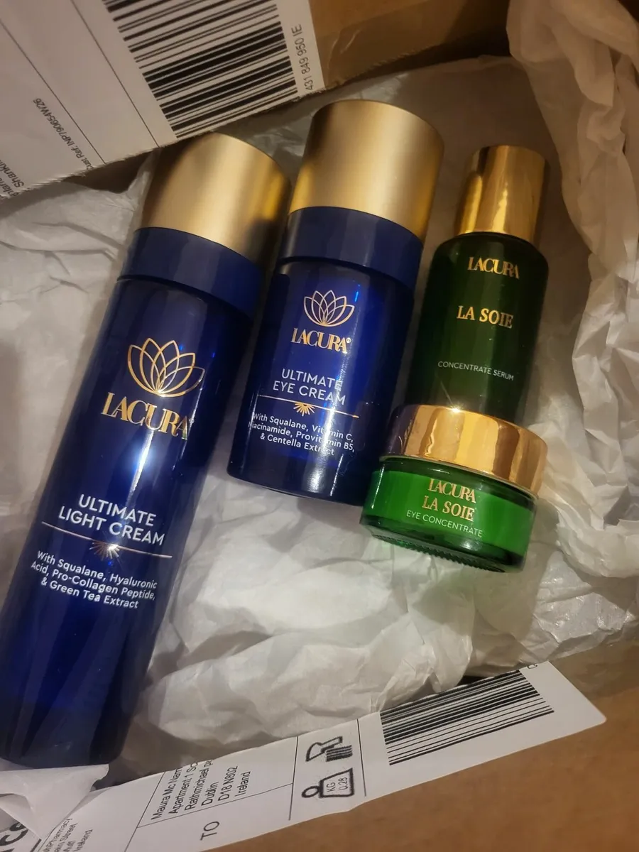 La soie plus lacura skincare full set - Image 3