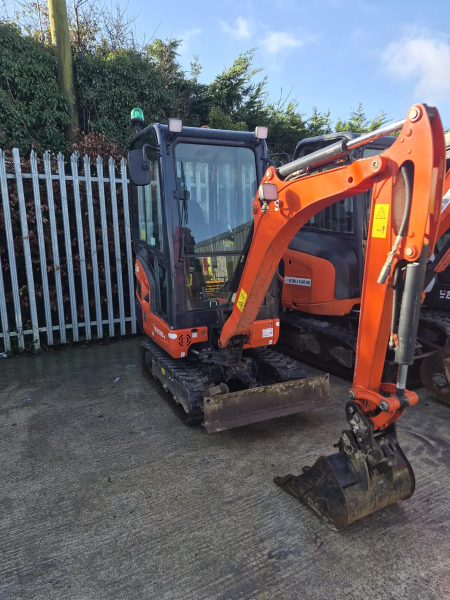 KUBOTA 1.8 KX018-4 EXCAVATOR - Image 2