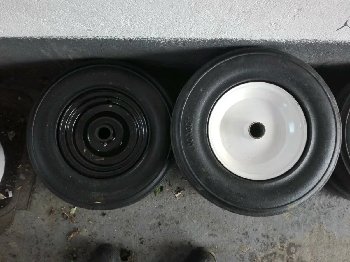 Cement mixer wheels Heavy duty - Image 4