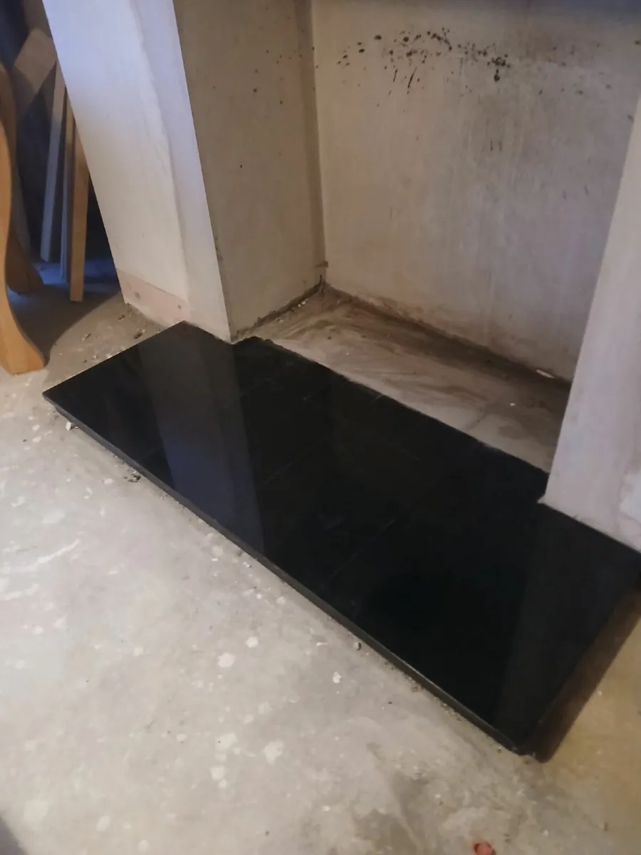 Marble  fireplace with hearth + 2nd hearth.. - Image 4