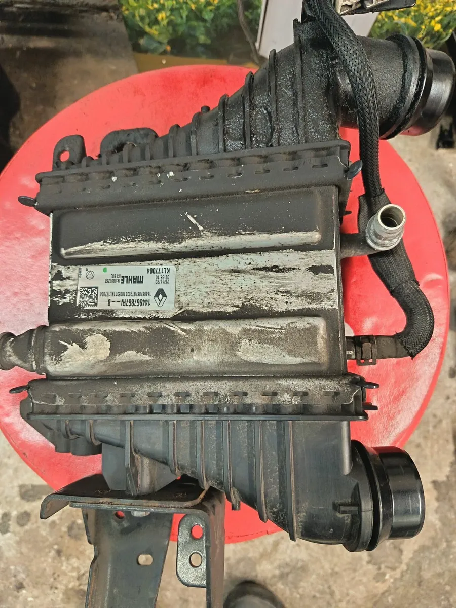 Renault engine parts - Image 4