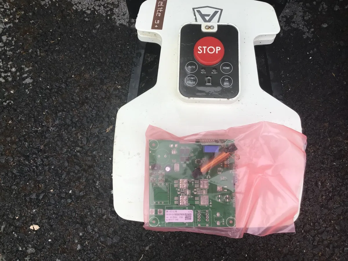 Ambrogio robot lawnmower - Image 1