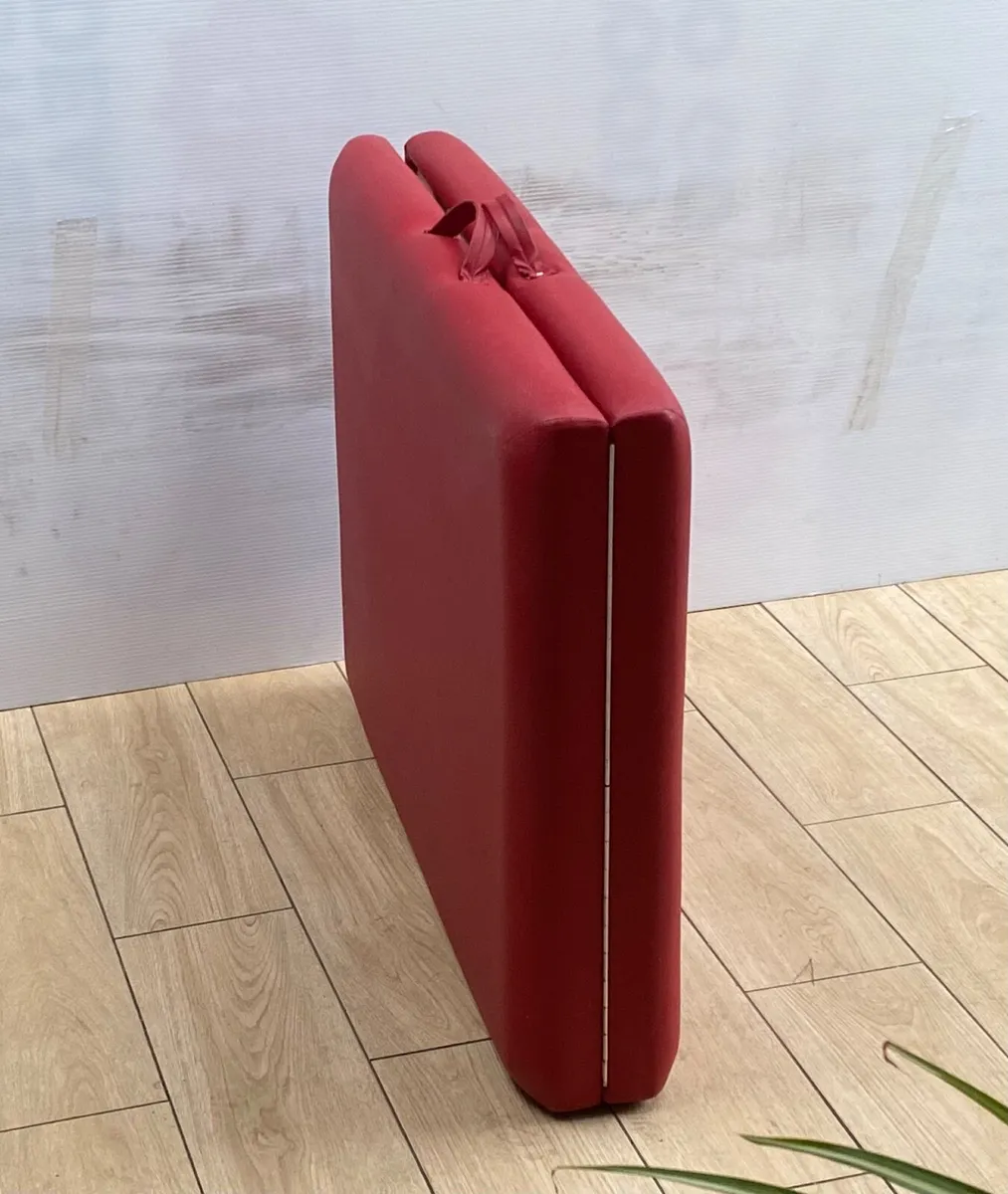 Portable massage bed - Image 1