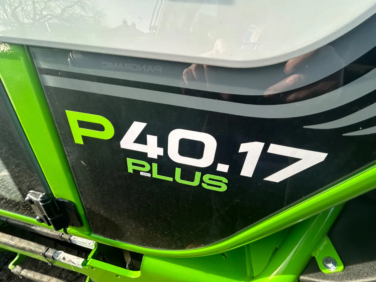 New Merlo P40.17plus - Image 4