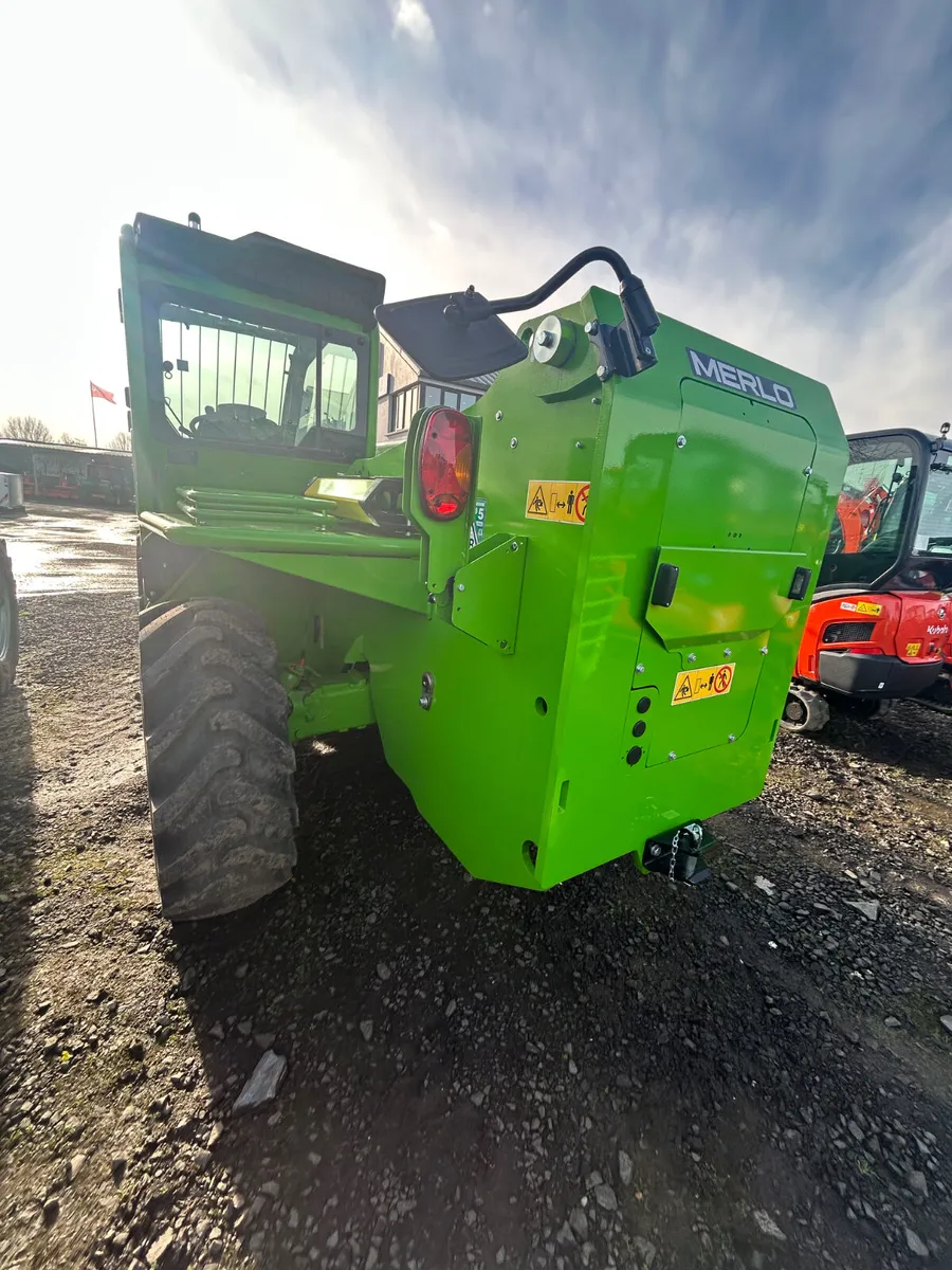New Merlo P40.17plus - Image 3