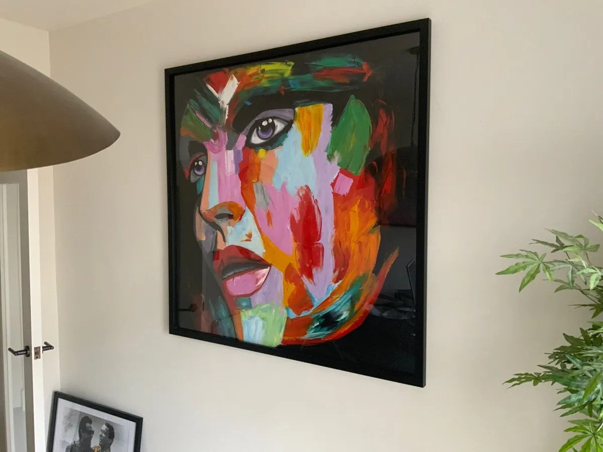 Large face print - framed - Image 3