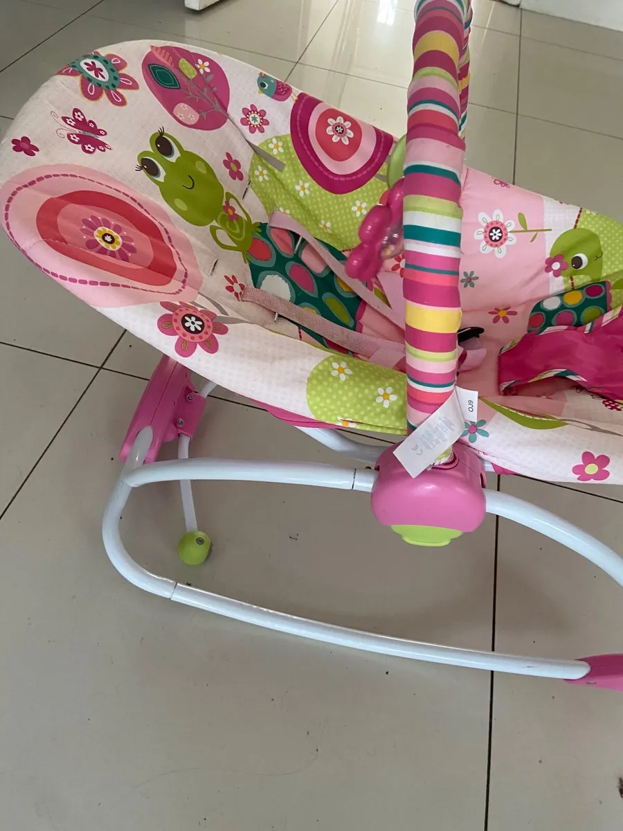 Baby rocker - Image 2