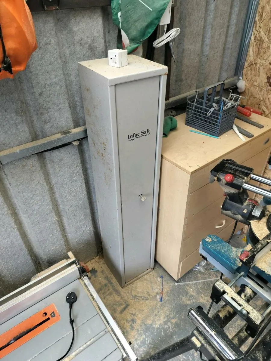 Gun Safe