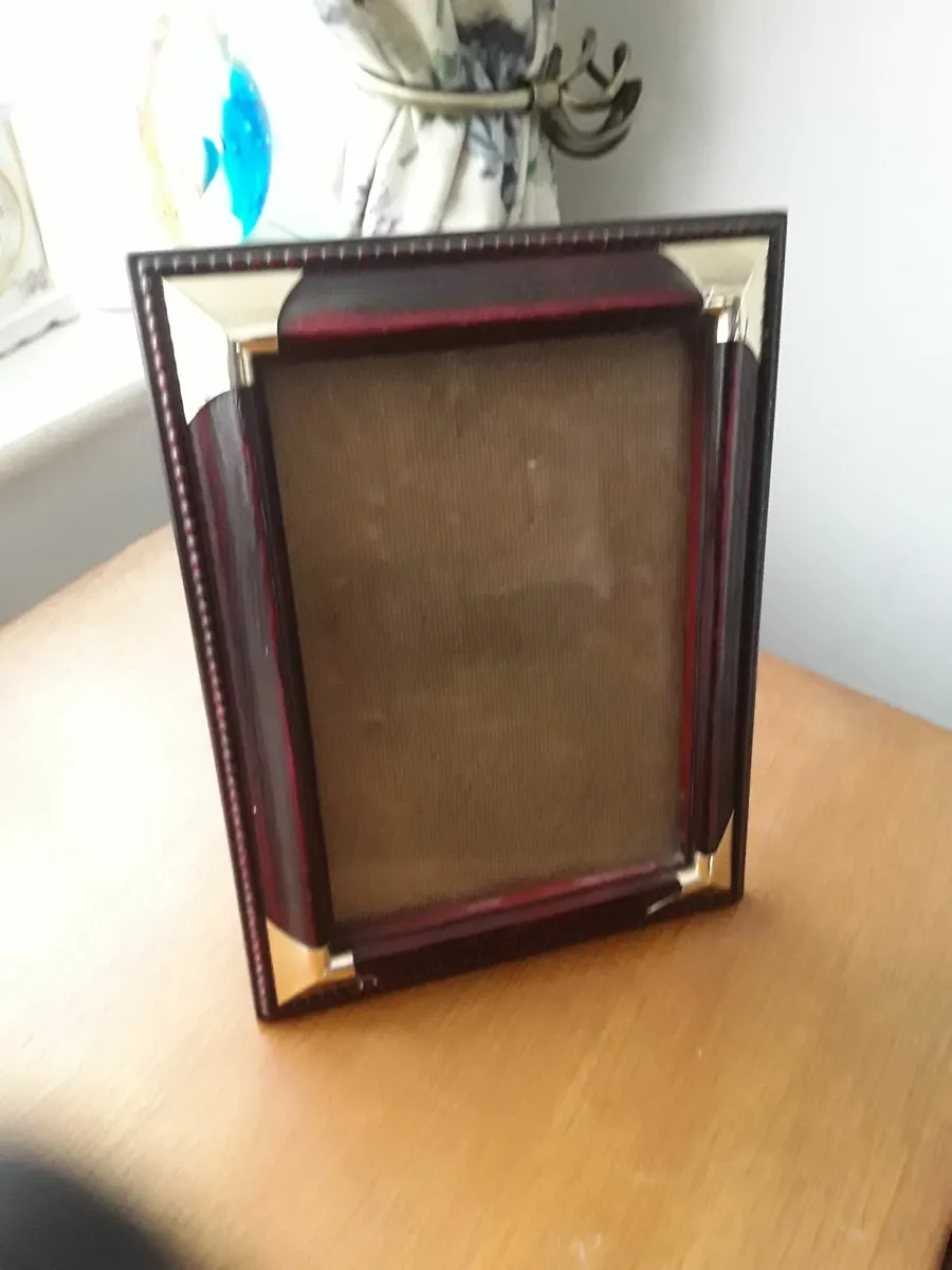 Brand new photo frame unwanted gift - Image 1