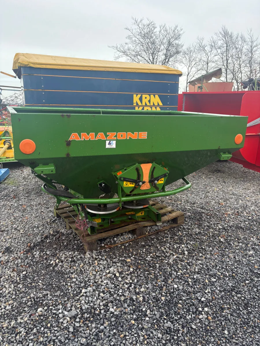Amazone Fertiliser Spreader - Image 1