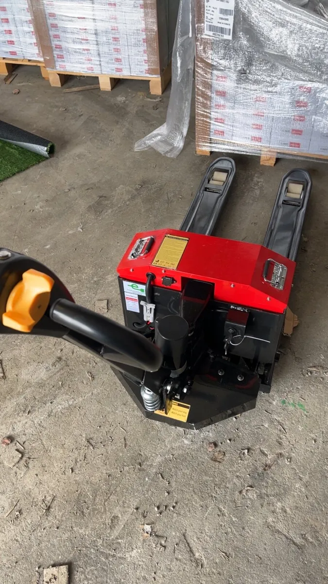 Electric pallet trucks (IN STOCK) - Image 3